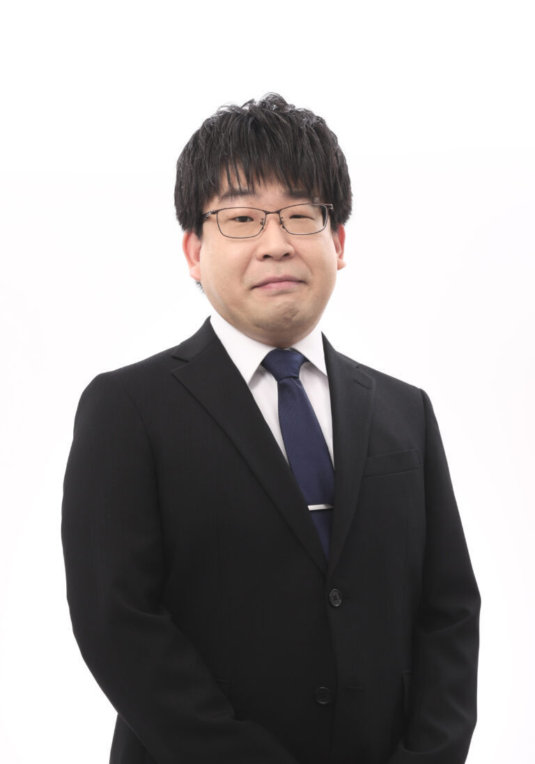 行政書士 田村将輝